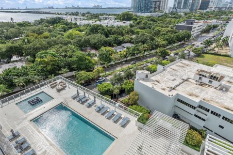Copropriété à louer à Miami, Floride: 2 chambres, 88.35 m2 № 2072673 - photo 17
