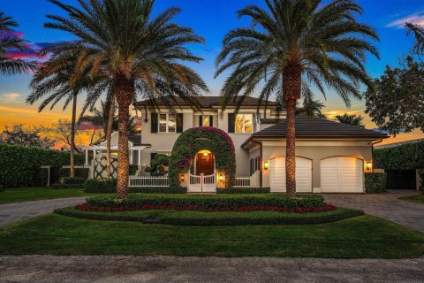 Villa ou maison à vendre à Gulf Stream, Floride: 4 chambres, 423.17 m2 № 2147237 - photo 2