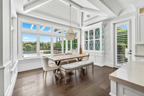 Villa ou maison à vendre à Gulf Stream, Floride: 4 chambres, 423.17 m2 № 2147237 - photo 14
