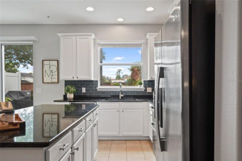 Townhouse in Orlando, Florida 3 bedrooms, 152.82 sq.m. № 1629550 - photo 13