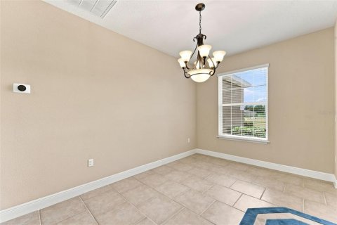 Villa ou maison à vendre à Deltona, Floride: 4 chambres, 229 m2 № 2302252 - photo 11