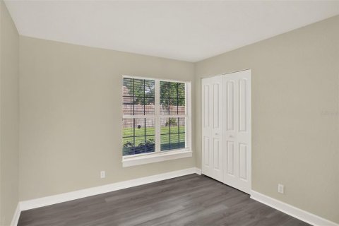 Casa en alquiler en Kissimmee, Florida, 4 dormitorios, 146.6 m2 № 1908495 - foto 13