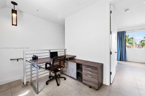 Купить таунхаус в Форт-Лодердейл, Флорида 2 спальни, 143.44м2, № 1971145 - фото 10