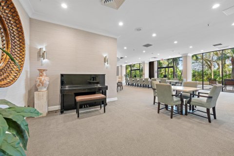 Condo in West Palm Beach, Florida, 3 bedrooms № 2175868 - photo 28