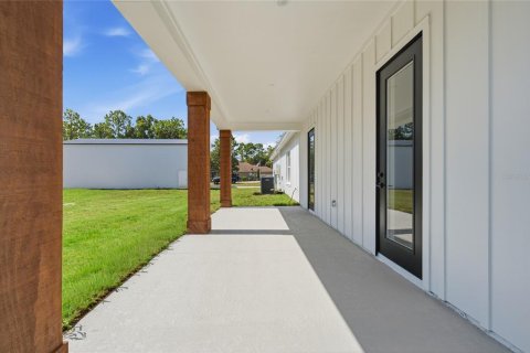 House in Dunnellon, Florida 4 bedrooms, 218.51 sq.m. № 2133782 - photo 25