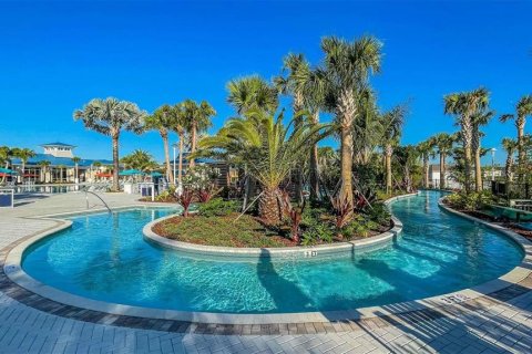 Casa en venta en Davenport, Florida, 5 dormitorios, 212.1 m2 № 1735174 - foto 4