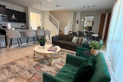 Casa en venta en Davenport, Florida, 5 dormitorios, 212.1 m2 № 1735174 - foto 22