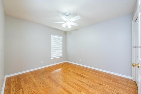 House in Valrico, Florida 5 bedrooms, 223.89 sq.m. № 2213738 - photo 12