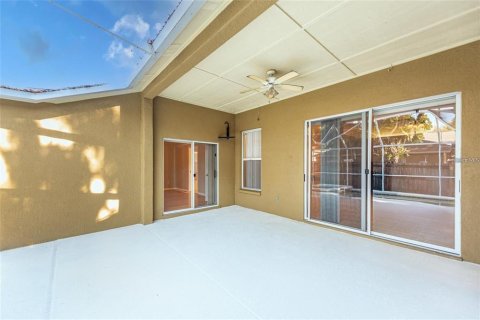 House in Valrico, Florida 5 bedrooms, 223.89 sq.m. № 2213738 - photo 19