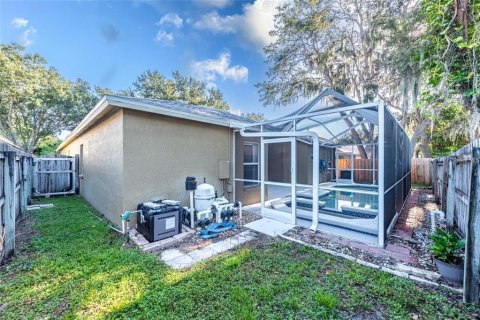 House in Valrico, Florida 5 bedrooms, 223.89 sq.m. № 2213738 - photo 23