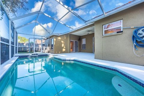 House in Valrico, Florida 5 bedrooms, 223.89 sq.m. № 2213738 - photo 2