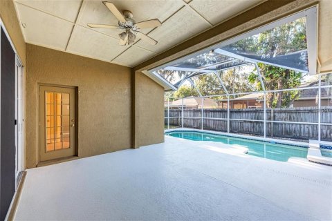 House in Valrico, Florida 5 bedrooms, 223.89 sq.m. № 2213738 - photo 20