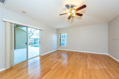 House in Valrico, Florida 5 bedrooms, 223.89 sq.m. № 2213738 - photo 10