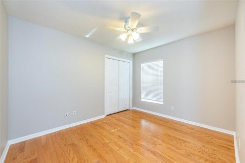 House in Valrico, Florida 5 bedrooms, 223.89 sq.m. № 2213738 - photo 15