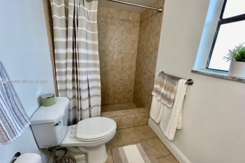 Apartment in Miami Beach, Florida 1 bedroom, 81.38 sq.m. № 2005166 - photo 21