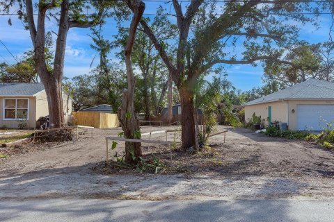 Terreno en venta en Sarasota, Florida № 1525065 - foto 2