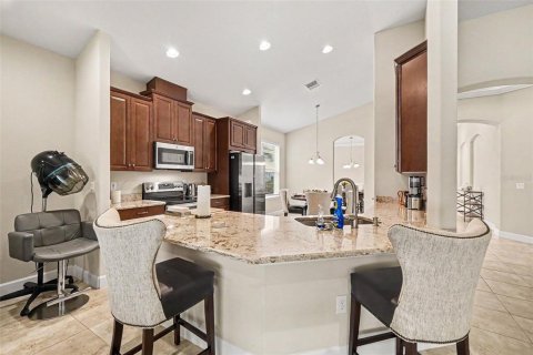 Villa ou maison à vendre à Riverview, Floride: 3 chambres, 188.5 m2 № 2234727 - photo 4