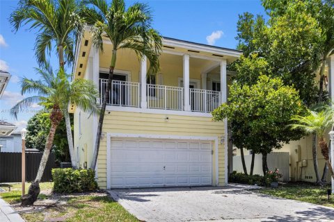 House in Homestead, Florida 4 bedrooms, 163.69 sq.m. № 1760887 - photo 2