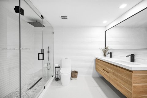 Condominio en venta en Fort Lauderdale, Florida, 3 dormitorios, 200.76 m2 № 2036710 - foto 14