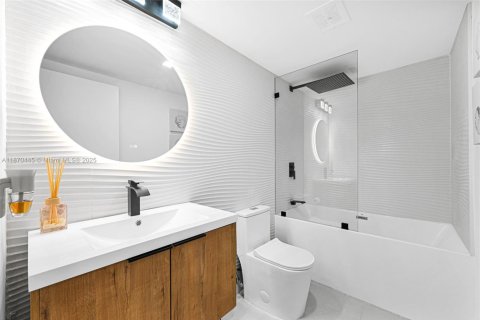 Condominio en venta en Fort Lauderdale, Florida, 3 dormitorios, 200.76 m2 № 2036710 - foto 21