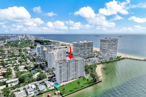 Кондоминиум с 3 спальнями в Форт-Лодердейл, Флорида № 2036710