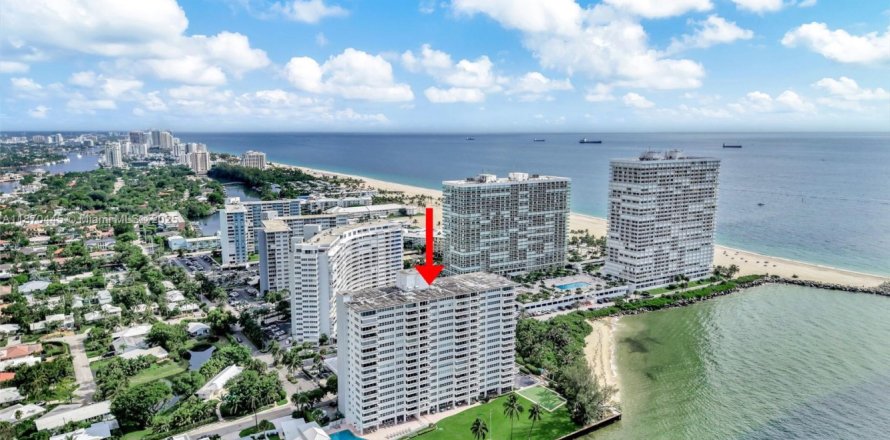 Condominio en Fort Lauderdale, Florida, 3 dormitorios  № 2036710