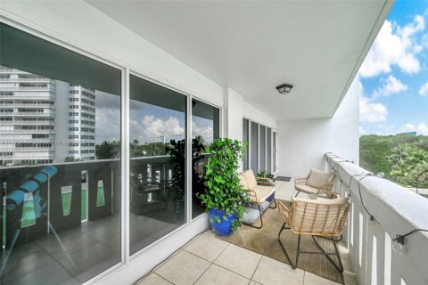Condominio en venta en Fort Lauderdale, Florida, 3 dormitorios, 200.76 m2 № 2036710 - foto 26