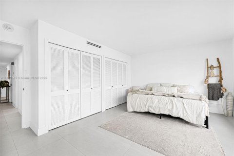 Condominio en venta en Fort Lauderdale, Florida, 3 dormitorios, 200.76 m2 № 2036710 - foto 19