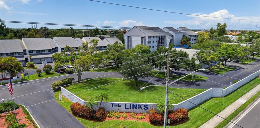 Condominio en Seminole, Florida, 2 dormitorios  № 1886441