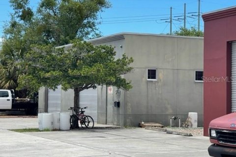 Commercial property in Longwood, Florida 1783.72 sq.m. № 546580 - photo 27