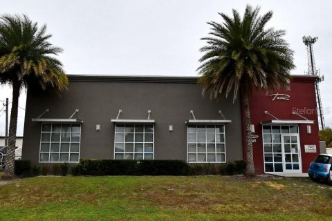 Commercial property in Longwood, Florida 1783.72 sq.m. № 546580 - photo 1
