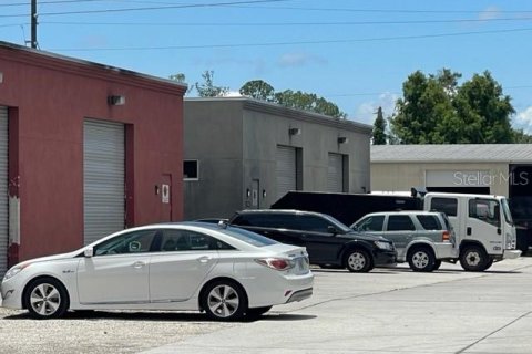 Commercial property in Longwood, Florida 1783.72 sq.m. № 546580 - photo 30