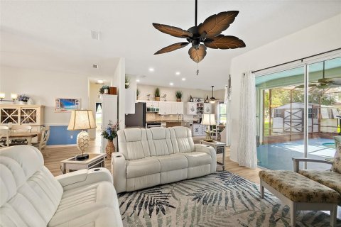 Villa ou maison à vendre à Palm Coast, Floride: 3 chambres, 180.97 m2 № 2120755 - photo 18