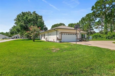Villa ou maison à vendre à Palm Coast, Floride: 3 chambres, 180.97 m2 № 2120755 - photo 2