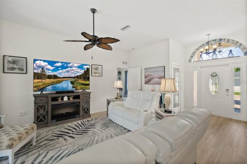 Villa ou maison à vendre à Palm Coast, Floride: 3 chambres, 180.97 m2 № 2120755 - photo 13