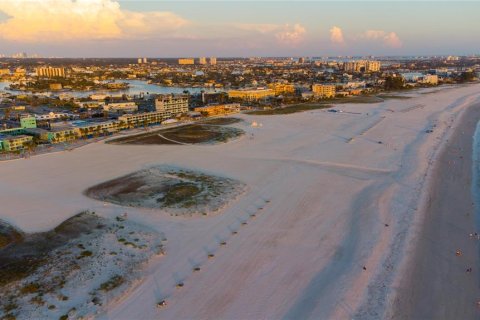 Land in Treasure Island, Florida № 1525210 - photo 7