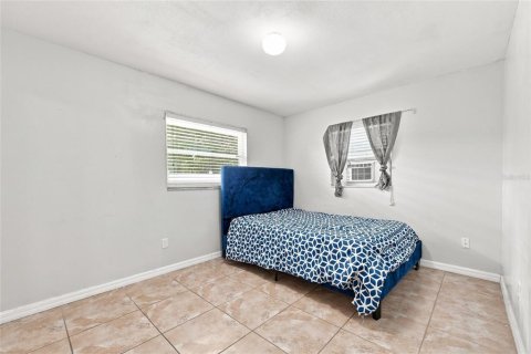 Villa ou maison à louer à Winter Park, Floride: 5 chambres, 213.68 m2 № 2361323 - photo 25