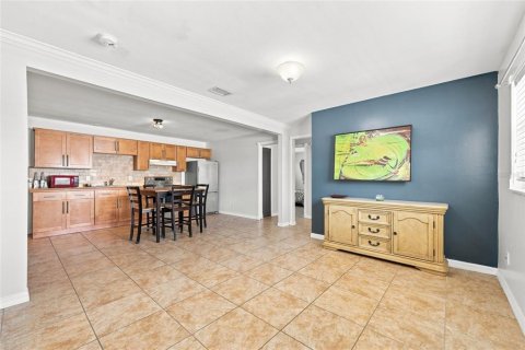 Villa ou maison à louer à Winter Park, Floride: 5 chambres, 213.68 m2 № 2361323 - photo 20
