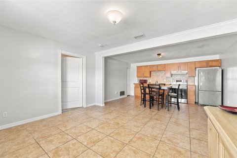 Villa ou maison à louer à Winter Park, Floride: 5 chambres, 213.68 m2 № 2361323 - photo 21