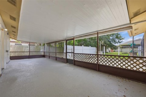 Villa ou maison à louer à Winter Park, Floride: 5 chambres, 213.68 m2 № 2361323 - photo 30