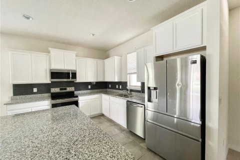 Villa ou maison à louer à Winter Garden, Floride: 3 chambres, 187.11 m2 № 1802229 - photo 6