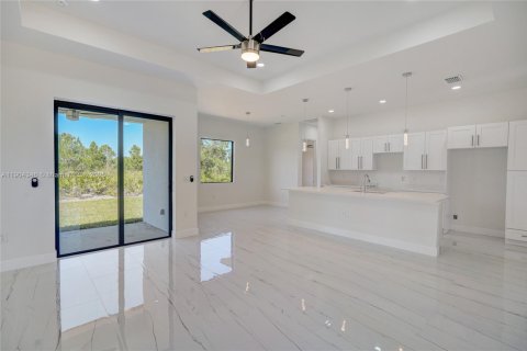 Купить виллу или дом в Лихай-Эйкерс, Флорида 3 спальни, 148.92м2, № 1954904 - фото 30