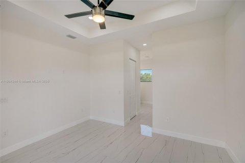 Купить виллу или дом в Лихай-Эйкерс, Флорида 3 спальни, 148.92м2, № 1954904 - фото 18