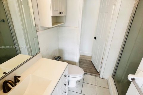Apartamento en alquiler en Miami Beach, Florida, 2 dormitorios, 106.84 m2 № 2086166 - foto 20
