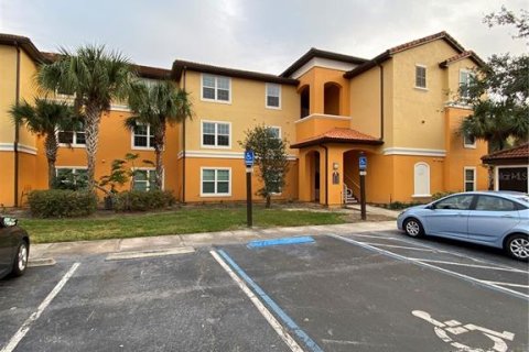 Condo in Orlando, Florida, 2 bedrooms  № 1806916 - photo 2