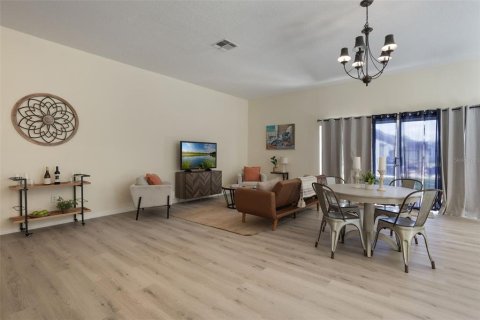 Adosado en venta en Kissimmee, Florida, 3 dormitorios, 160.54 m2 № 1786083 - foto 8