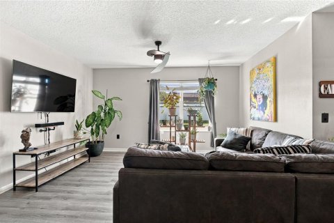Villa ou maison à louer à Ocala, Floride: 4 chambres, 169.73 m2 № 2433206 - photo 16