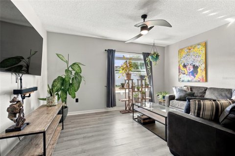Villa ou maison à louer à Ocala, Floride: 4 chambres, 169.73 m2 № 2433206 - photo 17