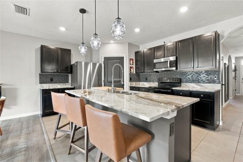 Villa ou maison à louer à Ocala, Floride: 4 chambres, 169.73 m2 № 2433206 - photo 8