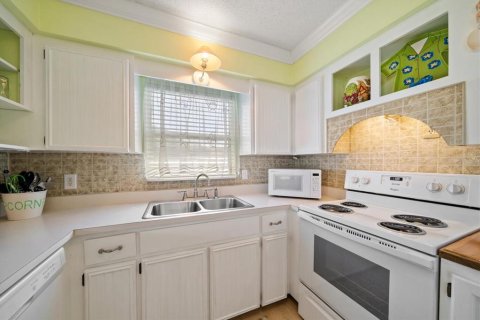 Copropriété à vendre à Indian Rocks Beach, Floride: 2 chambres, 69.21 m2 № 1909528 - photo 14